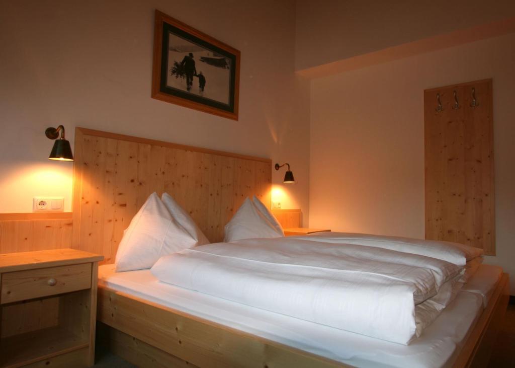 Pension Enzian Saalbach-Hinterglemm Exterior foto
