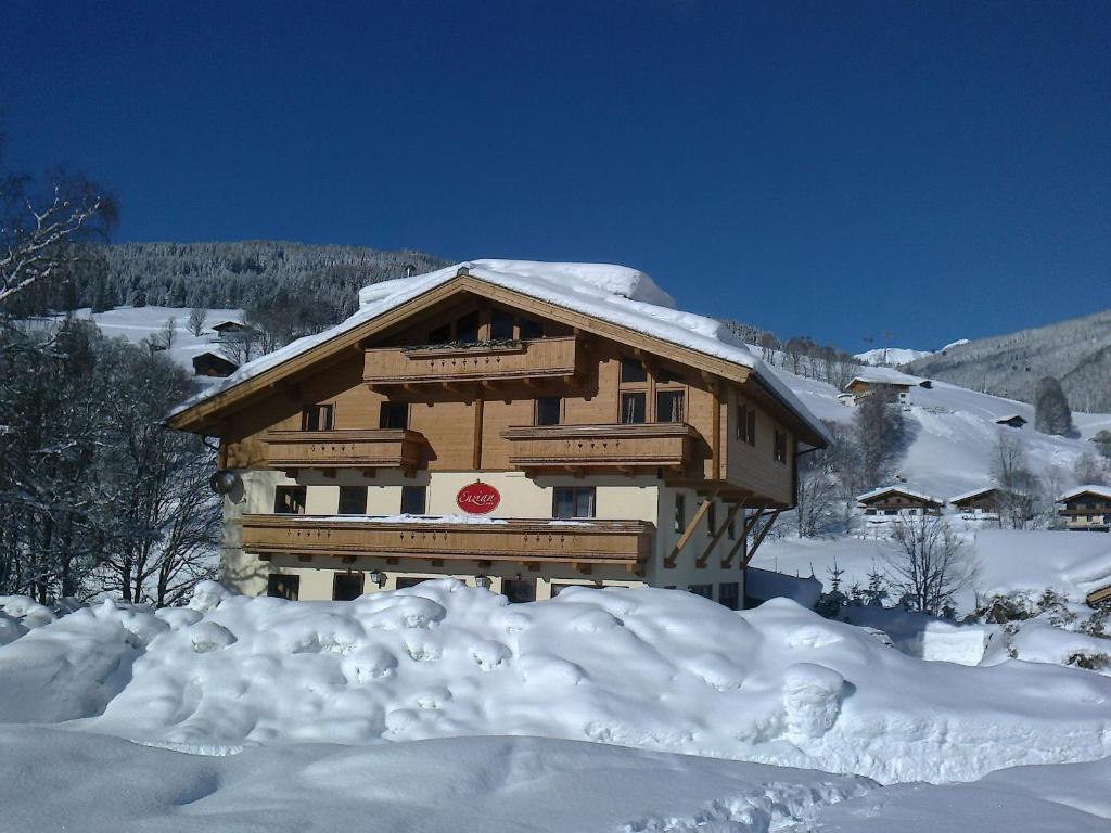 Pension Enzian Saalbach-Hinterglemm Exterior foto