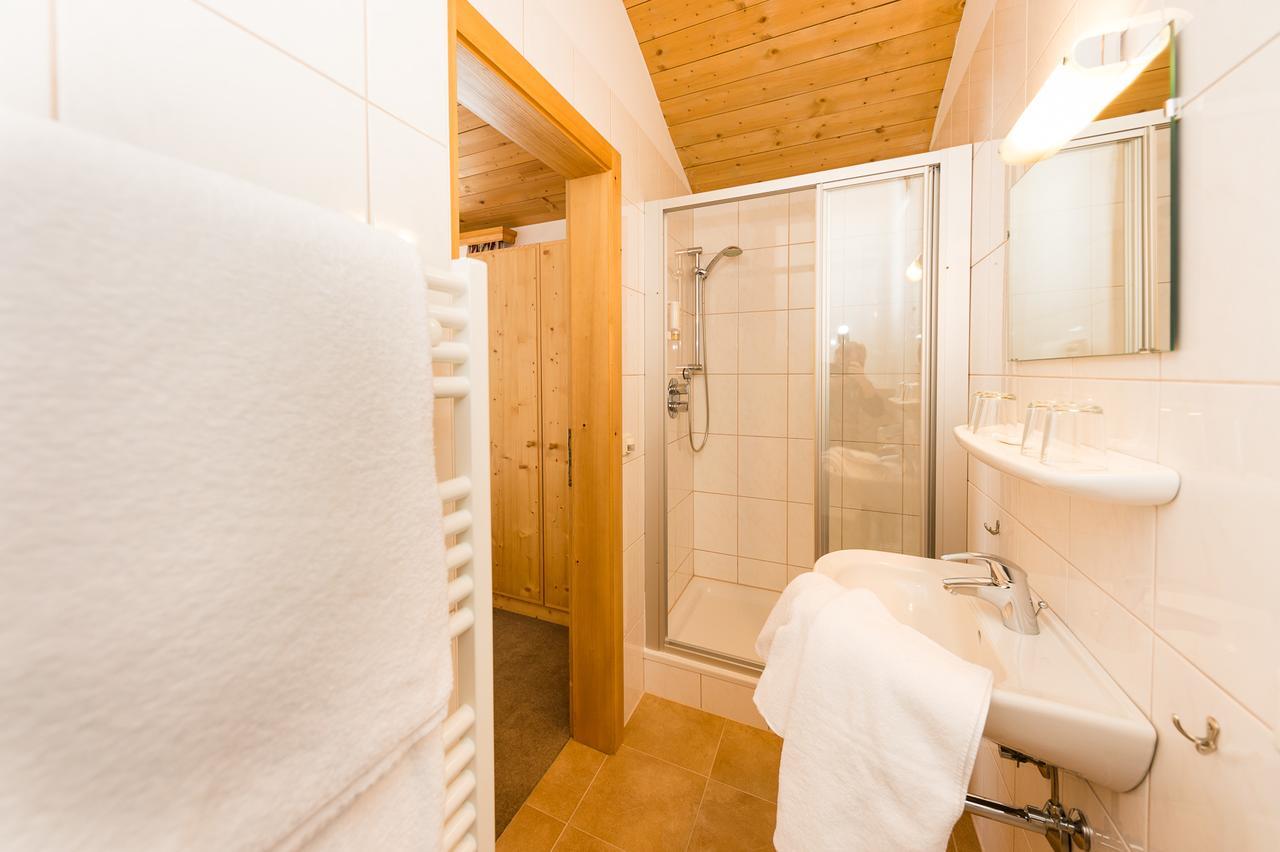 Pension Enzian Saalbach-Hinterglemm Exterior foto