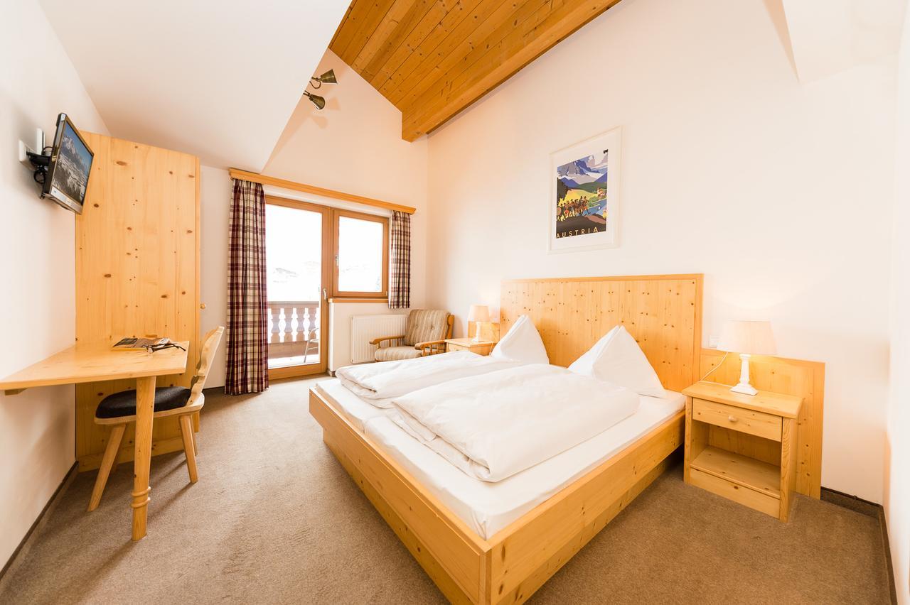 Pension Enzian Saalbach-Hinterglemm Exterior foto